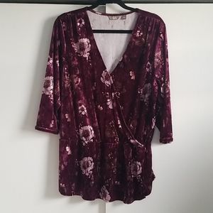 Motto faux wrap velvet top 1x